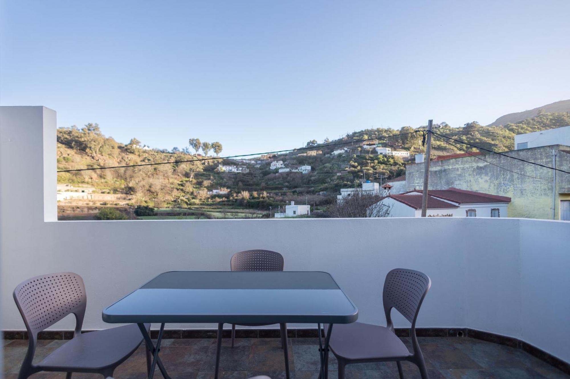 Balcon De La Mina Suites - Aircon And Terrace With Views Vega de San Mateo Exterior photo